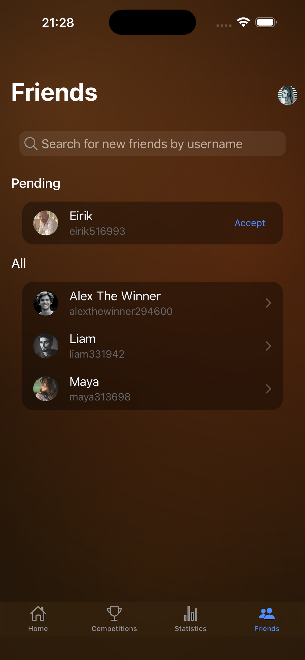 Home screen with friend requests and recent game results